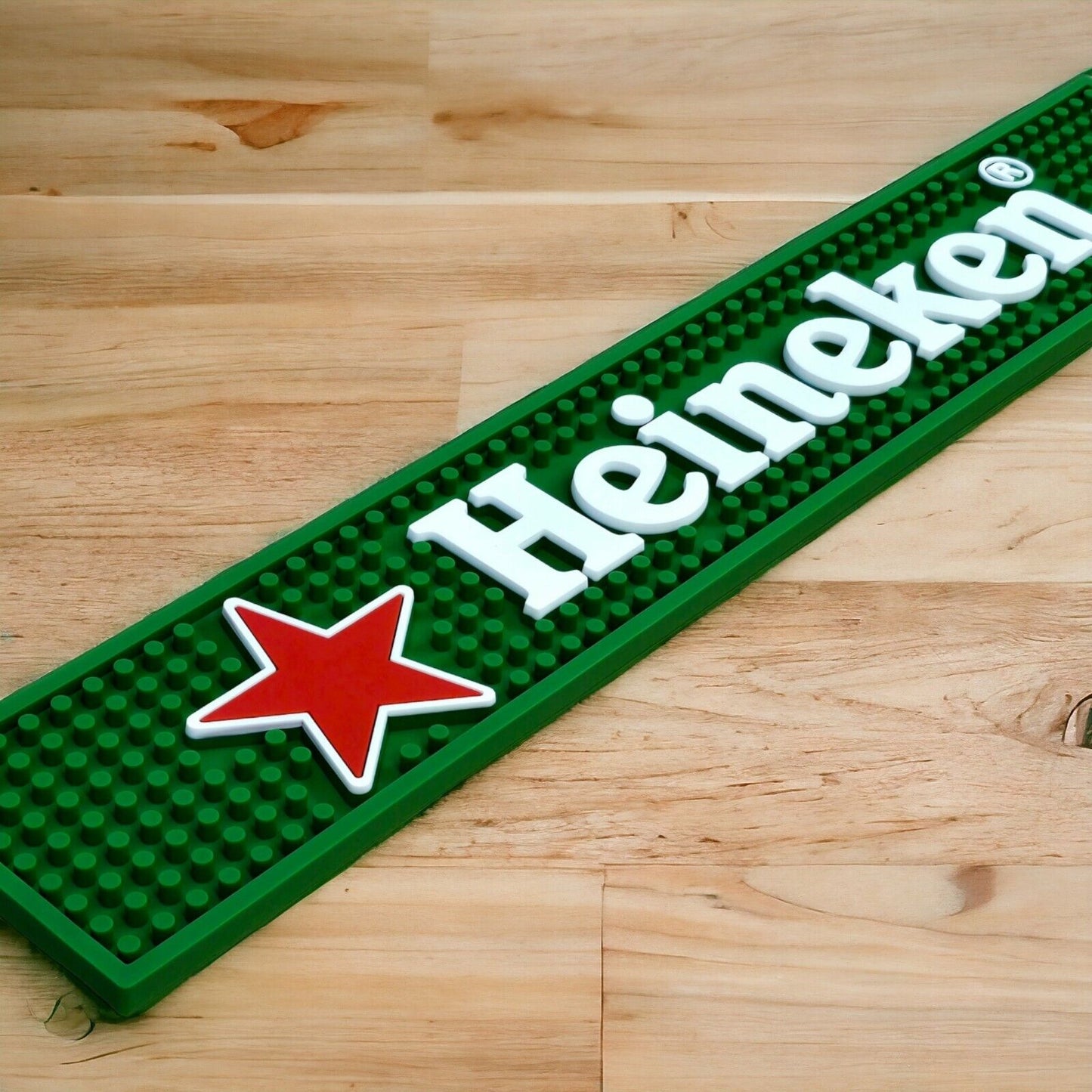 Heineken Bar Runner – Classic Branding, Spill-Proof Design